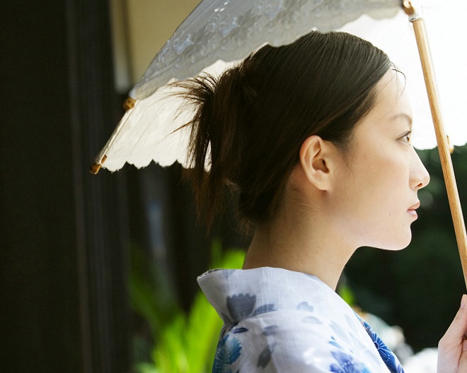 Bật mí cách nuôi dưỡng sắc đẹp của phụ nữ Nhật Bản trang-diem-nhe