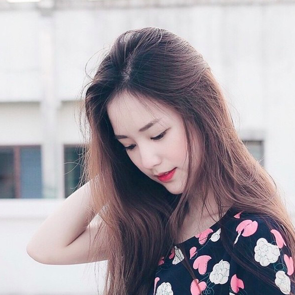Bí quyết chăm sóc tóc luôn bóng khỏe suốt mùa lạnh cham-soc-toc