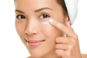 Mặt nạ tự nhiên giúp "đánh bay" quầng mắt hiệu quả - Yêu Hàng Ngoại