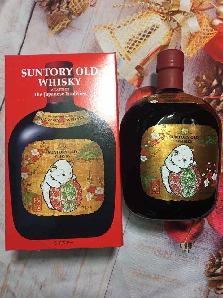Rượu con chó Nhật Bản Whisky Suntory Tết Kỷ Hợi 2019 Rượu con chó Nhật Bản Whisky Suntory Tết Kỷ Hợi 2019 - Yêu Hàng Ngoại