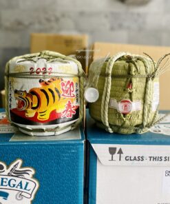 Rượu Sake Hakushika bình cói Nhật Bản