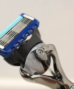Cán + lưỡi dao cạo râu Gillette Fusion Proglide 5+1 Cán + lưỡi dao cạo râu Gillette Fusion Proglide 5+1 - Yêu Hàng Ngoại