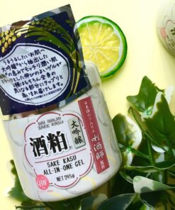 Kem dưỡng da Sake Kasu All In One Gel