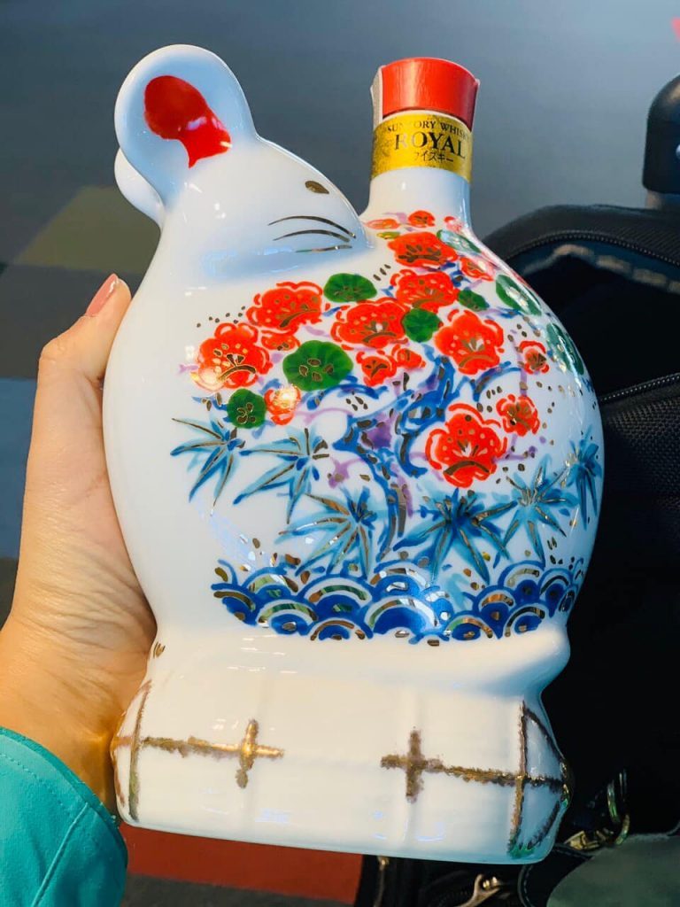 Rượu con chuột Suntory Whisky Royal Nhật Bản năm 2020 Rượu con chuột Suntory Whisky Royal Nhật Bản năm 2020 - Yêu Hàng Ngoại