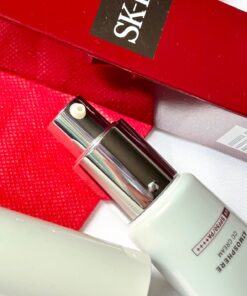 Kem trang điểm CC SK-II Atmosphere CC Cream SPF50/PA++++ Kem trang điểm CC SK-II Atmosphere CC Cream SPF50/PA++++ - Yêu Hàng Ngoại