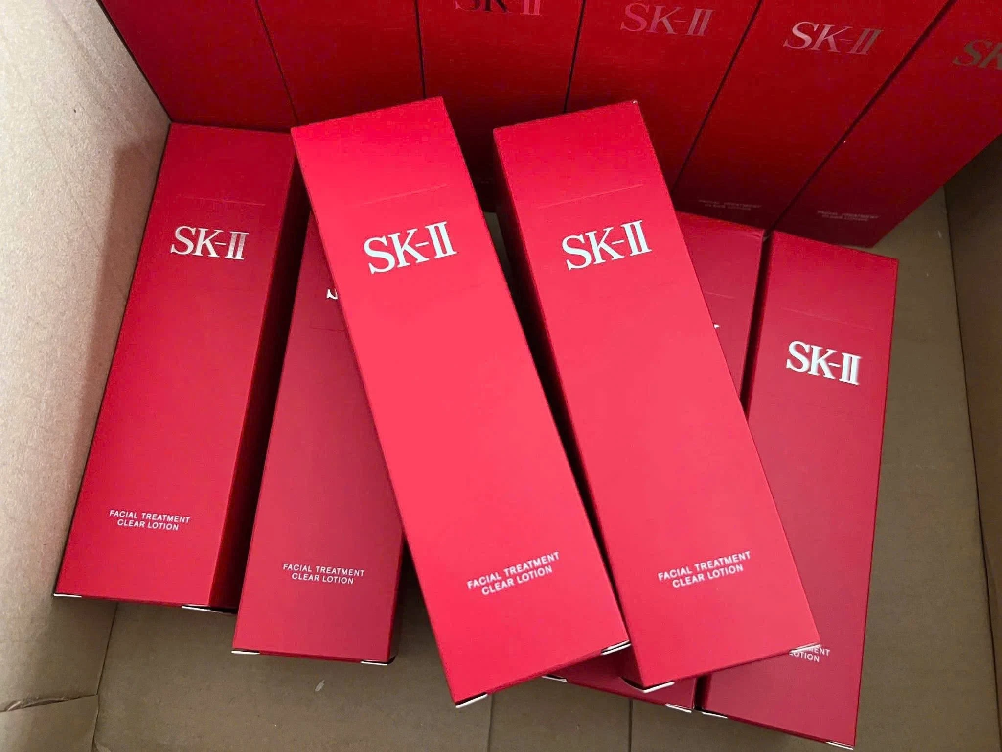 Nước hoa hồng SK-II Facial Treatment Clear Lotion Nhật Bản Nước hoa hồng SK-II Facial Treatment Clear Lotion Nhật Bản - Yêu Hàng Ngoại