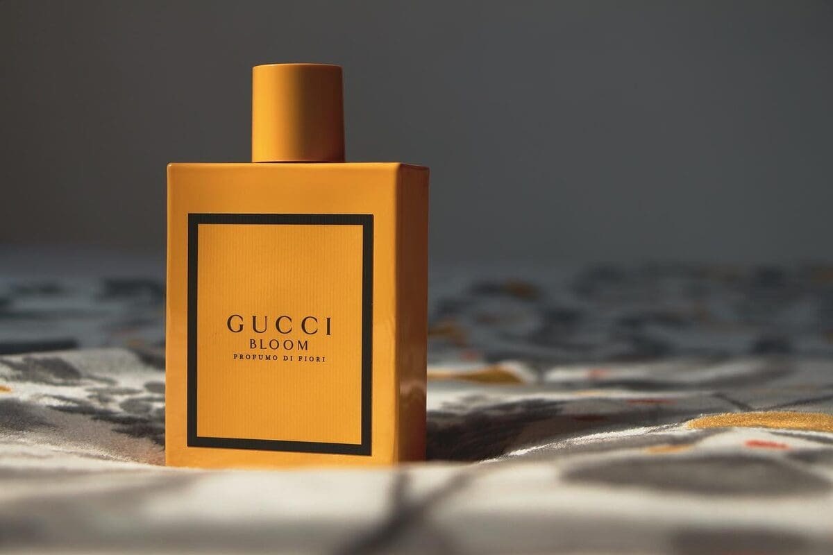 Nước hoa Gucci Bloom Profumo Di Fiori EDP Nước hoa Gucci Bloom Profumo Di Fiori EDP - Yêu Hàng Ngoại