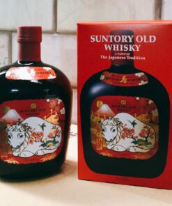 Rượu con trâu Suntory Old Whisky & Royal Whisky Nhật Bản 2021 Rượu con trâu Suntory Old Whisky & Royal Whisky Nhật Bản 2021 - Yêu Hàng Ngoại