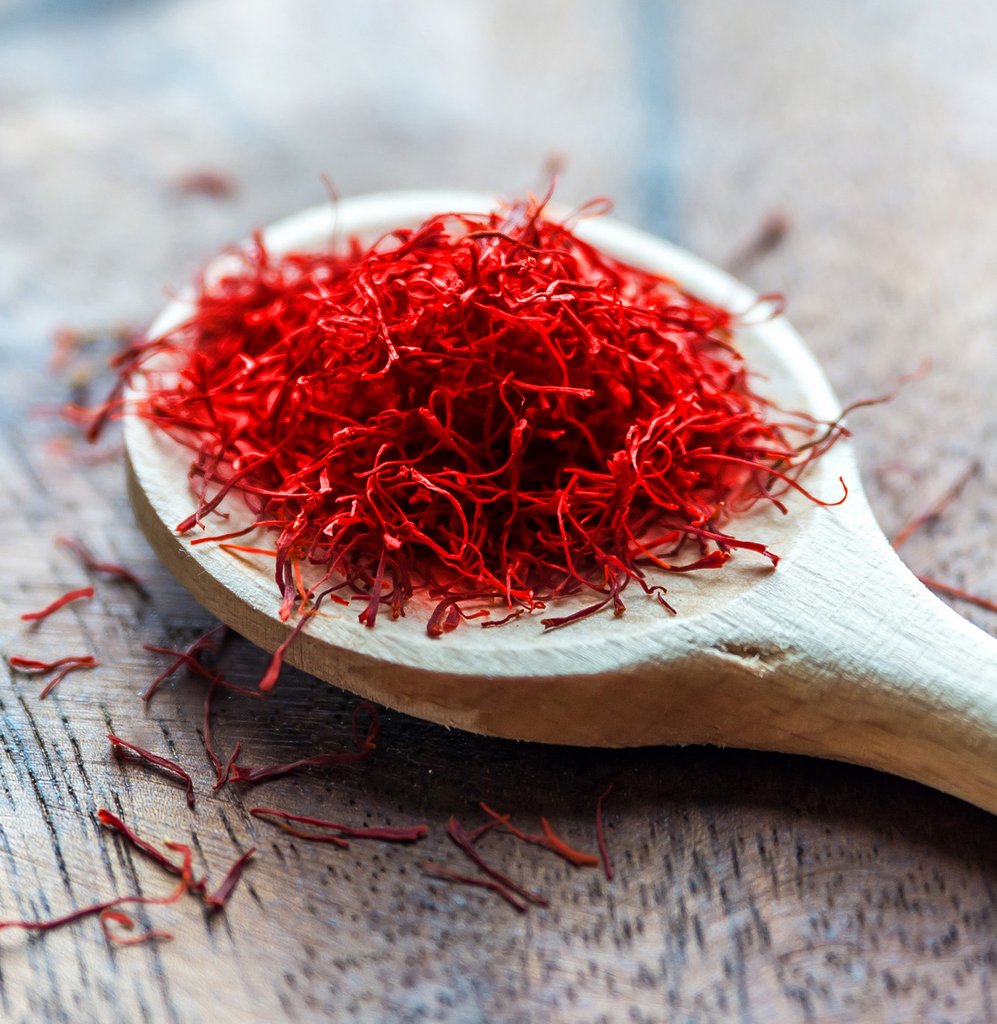 Nhụy hoa nghệ tây (Saffron) là gì? Công dụng & cách dùng Saffron Nhụy hoa nghệ tây (Saffron) là gì? Công dụng & cách dùng Saffron - Yêu Hàng Ngoại