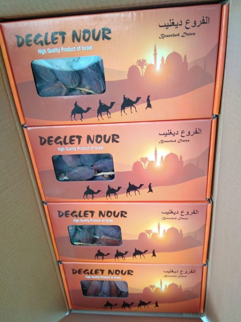 Chà là sấy nguyên cành Deglet Nour Israel Chà là sấy nguyên cành Deglet Nour Israel - Yêu Hàng Ngoại