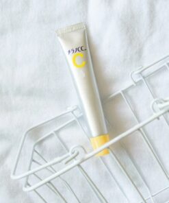 Alternative view of Serum Vitamin C Melano CC Rohto (Tinh chất hỗ trợ nám mụn tàn nhang)
