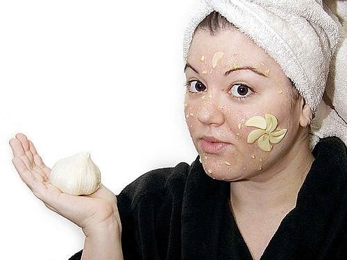 10+ cách giúp trị mụn hiệu quả ngay tại nhà 10+ cách giúp trị mụn hiệu quả ngay tại nhà - Yêu Hàng Ngoại