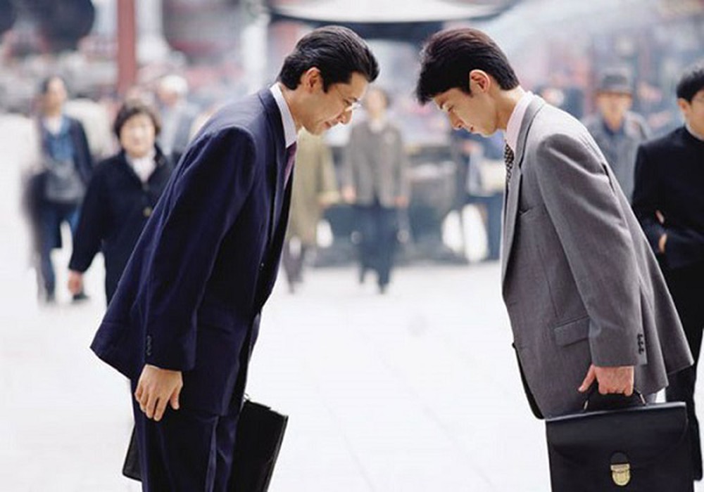 Những triết lý sống đơn giản về hạnh phúc hoàn hảo của người Nhật Những triết lý sống đơn giản về hạnh phúc hoàn hảo của người Nhật - Yêu Hàng Ngoại