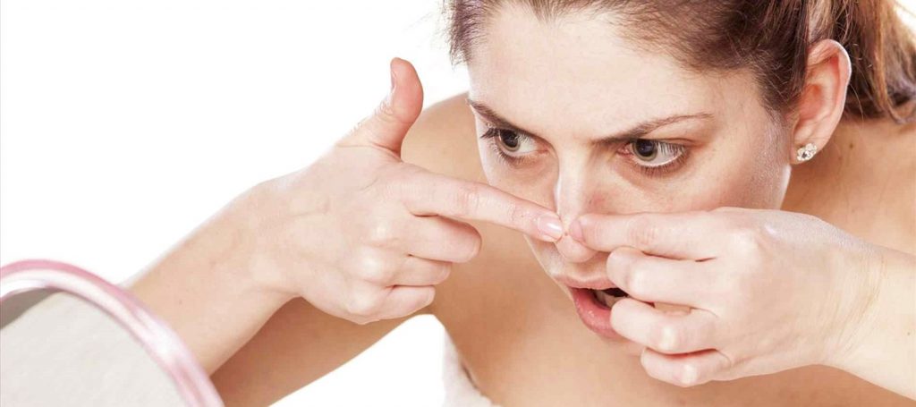 Top 7 sai lầm khiến bạn không thể loại bỏ mụn đầu đen Top 7 sai lầm khiến bạn không thể loại bỏ mụn đầu đen - Yêu Hàng Ngoại