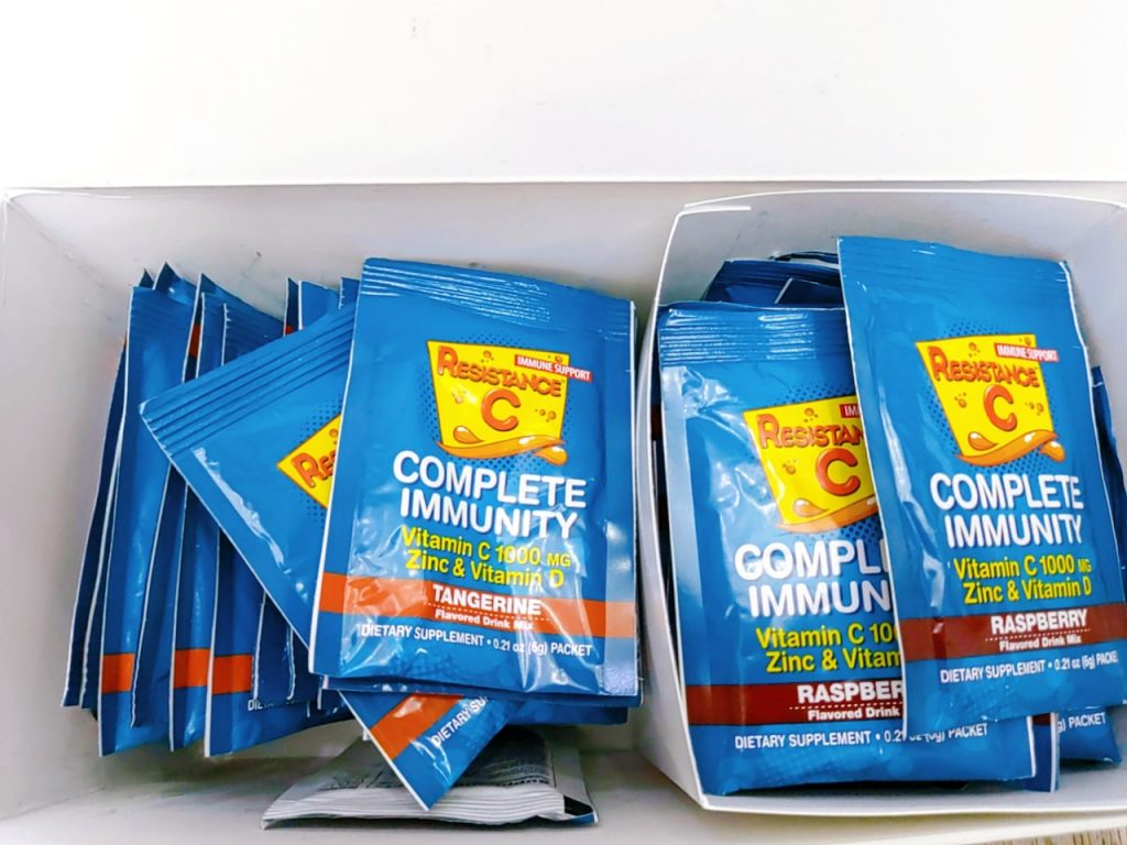 Bột sủi Resistance C vitamin C, ZINC & VITAMIN D Complete Immunity Bột sủi Resistance C vitamin C, ZINC & VITAMIN D Complete Immunity - Yêu Hàng Ngoại