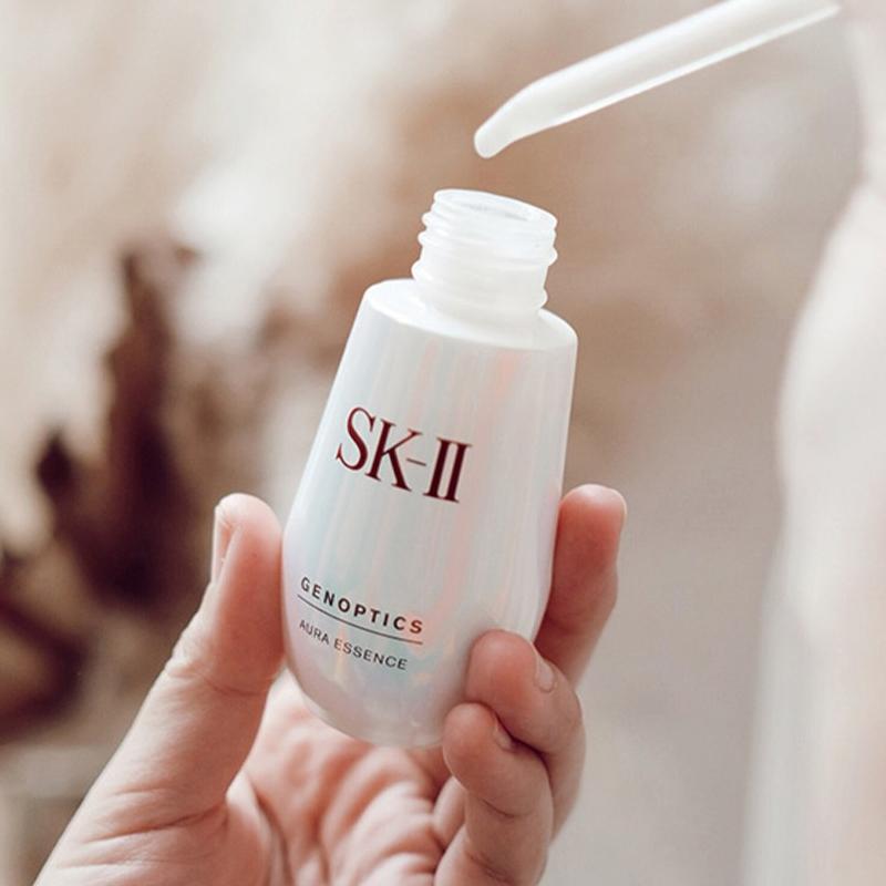 Essence là gì? Công dụng nổi bật của Essence đối với làn da Essence là gì? Công dụng nổi bật của Essence đối với làn da - Yêu Hàng Ngoại