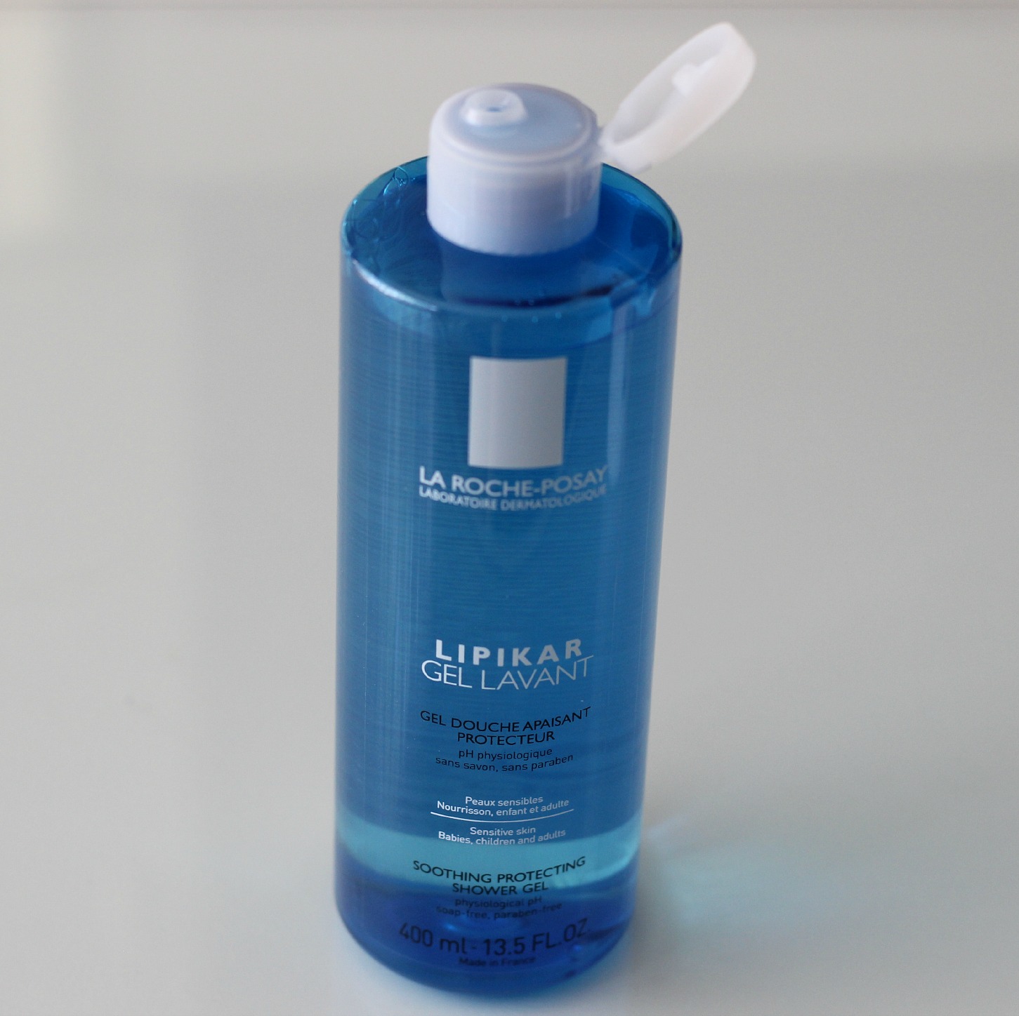 Sữa tắm La Roche-Posay Lipikar Gel Lavant 750ml Sữa tắm La Roche-Posay Lipikar Gel Lavant 750ml - Yêu Hàng Ngoại