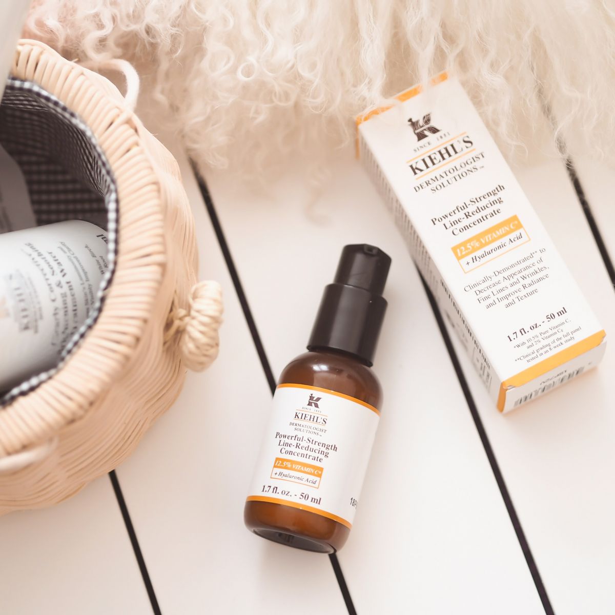 Tinh chất chống lão hoá Kiehl's Powerful Strength Line Reducing Concentrate Tinh chất chống lão hoá Kiehl's Powerful Strength Line Reducing Concentrate - Yêu Hàng Ngoại