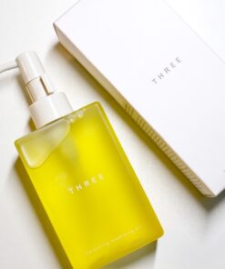 Alternative view of Dầu tẩy trang vàng Three Balancing Cleansing Oil Nhật Bản