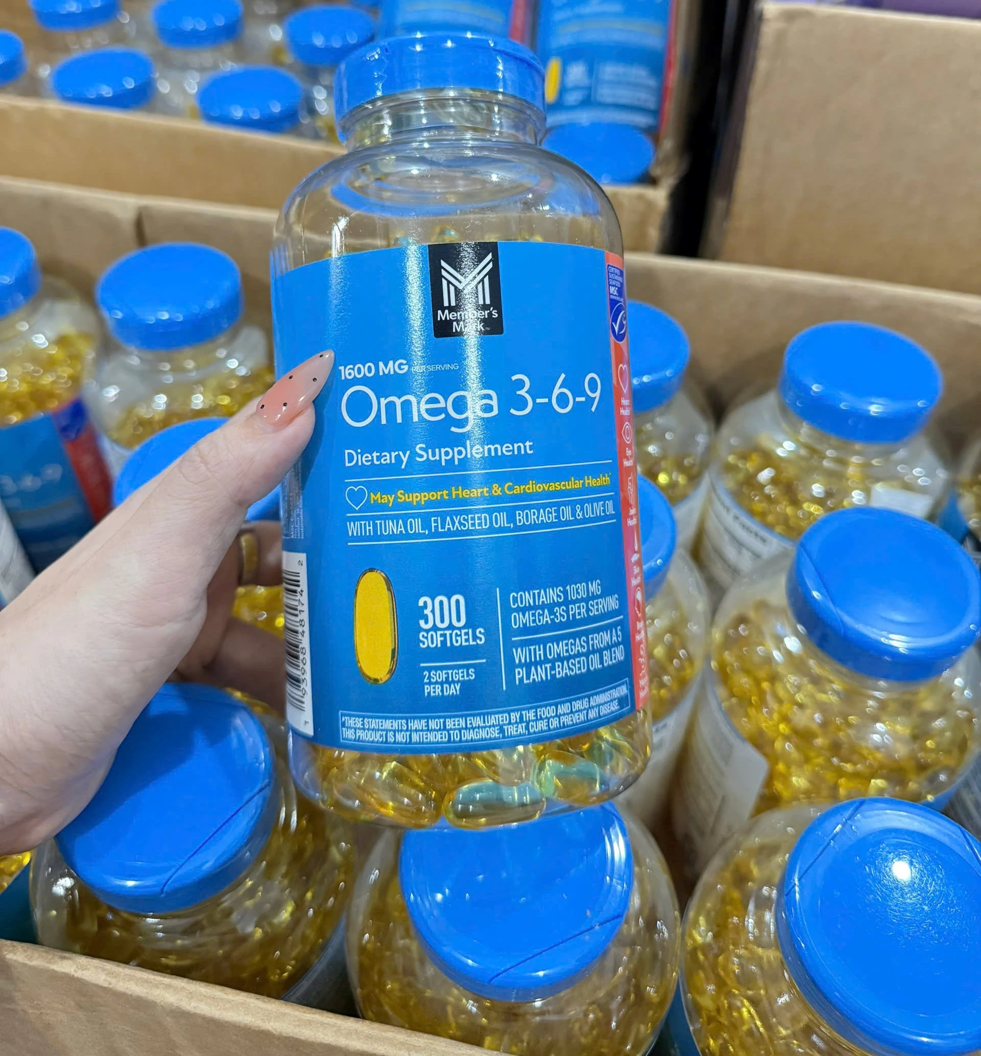 Viên Uống Bổ Sung Dầu Cá & Thực Vật Member's Mark Omega 3-6-9 1600mg – Hộp 300 Viên (Mỹ) Viên Uống Bổ Sung Dầu Cá & Thực Vật Member's Mark Omega 3-6-9 1600mg – Hộp 300 Viên (Mỹ) - Yêu Hàng Ngoại