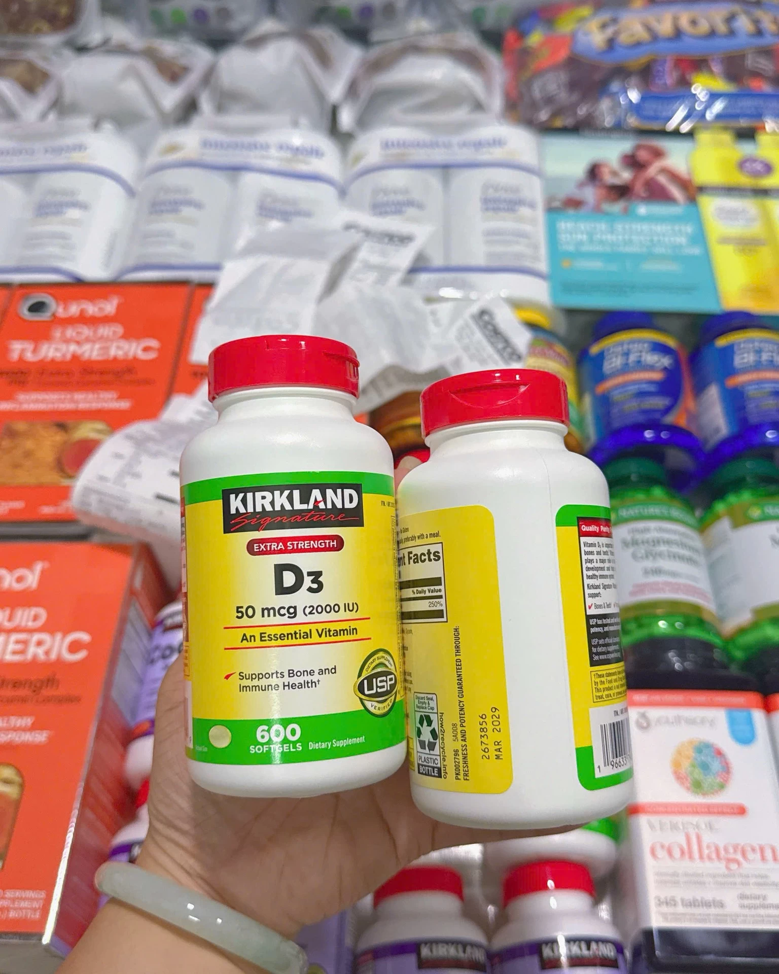 Viên uống bổ sung Vitamin D3 2000 IU Kirkland Signature Viên uống bổ sung Vitamin D3 2000 IU Kirkland Signature - Yêu Hàng Ngoại