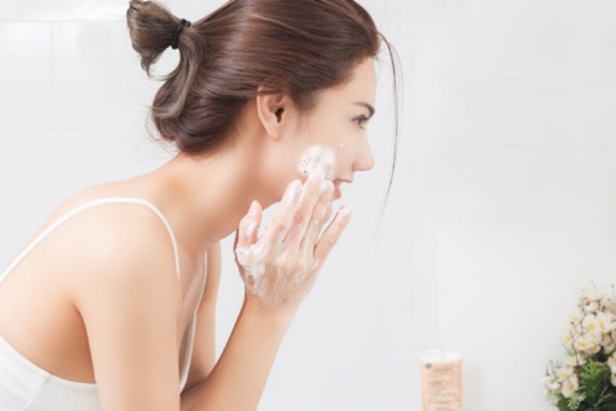 Da hỗn hợp là gì? Các bước Skincare chăm sóc da Hỗn Hợp Da hỗn hợp là gì? Các bước Skincare chăm sóc da Hỗn Hợp - Yêu Hàng Ngoại