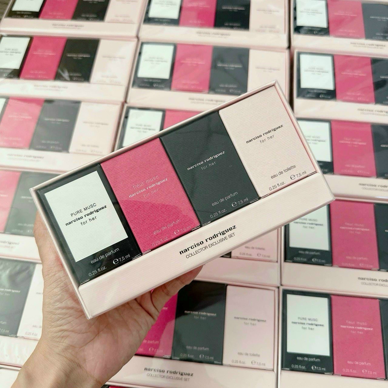 Gift Set nước hoa Narciso Rodriguez For Her Collection Gift Set nước hoa Narciso Rodriguez For Her Collection - Yêu Hàng Ngoại