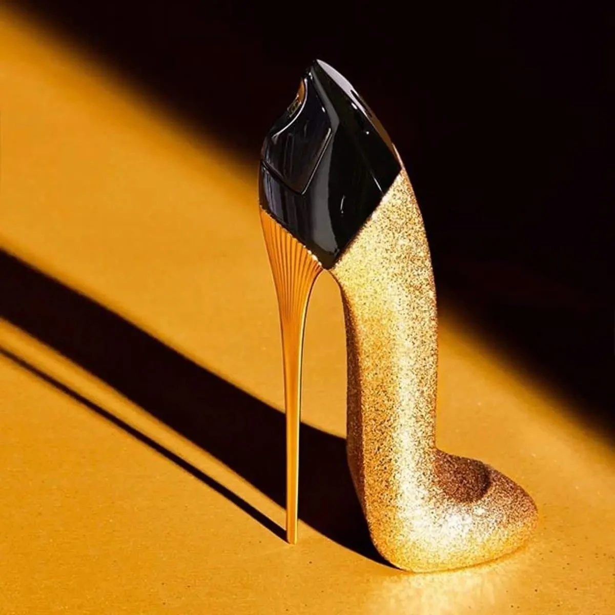 Nước hoa Carolina Herrera Good Girl Glorious Gold EDP Nước hoa Carolina Herrera Good Girl Glorious Gold EDP - Ảnh 6