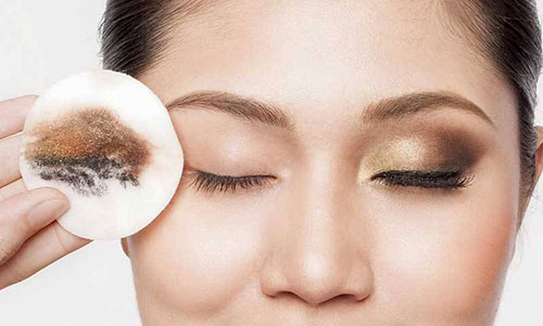 Da dầu là gì? Các Bước Skincare chăm sóc da dầu mụn lỗ chân lông to Da dầu là gì? Các Bước Skincare chăm sóc da dầu mụn lỗ chân lông to - Yêu Hàng Ngoại