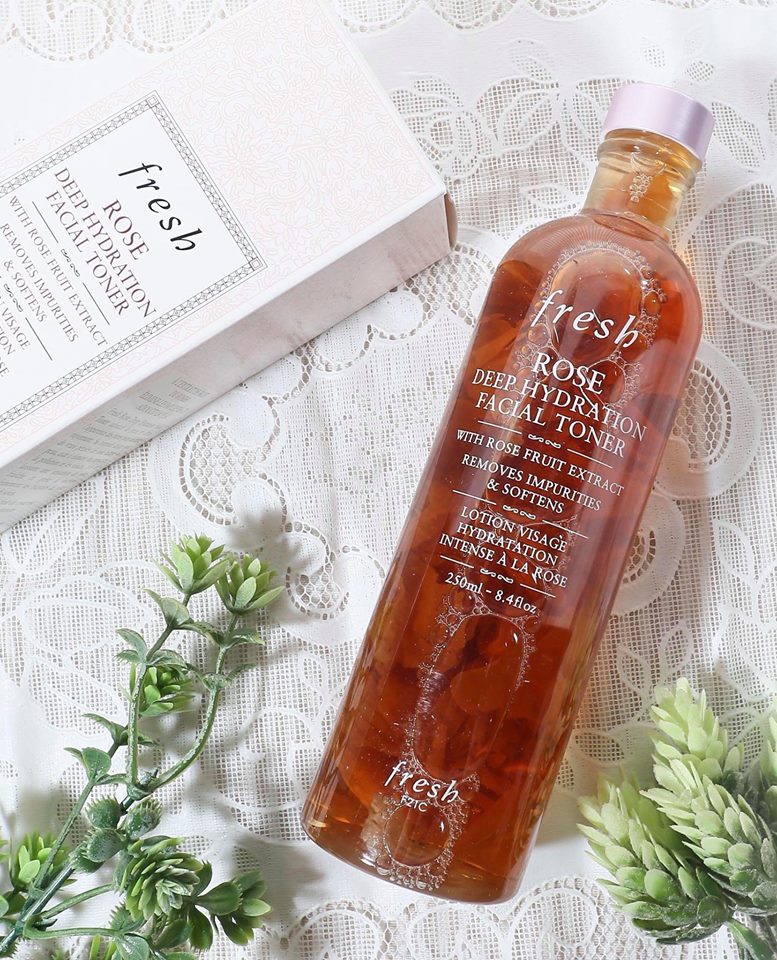 Nước hoa hồng cân bằng da Fresh Rose Deep Hydration Facial Toner Nước hoa hồng cân bằng da Fresh Rose Deep Hydration Facial Toner - Yêu Hàng Ngoại