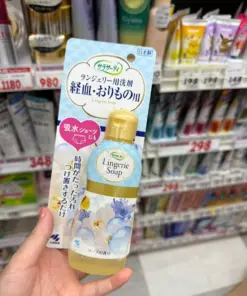 Nước Giặt Đồ Lót Chuyên Dụng Kobayashi Sarasaty Lingerie Soap – Chai 120ml (Nhật Bản)