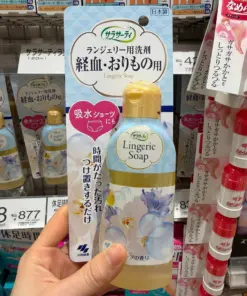 Nước Giặt Đồ Lót Chuyên Dụng Kobayashi Sarasaty Lingerie Soap – Chai 120ml (Nhật Bản) Nước Giặt Đồ Lót Chuyên Dụng Kobayashi Sarasaty Lingerie Soap – Chai 120ml (Nhật Bản) - Yêu Hàng Ngoại