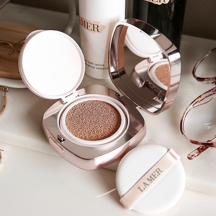 Phấn nước La Mer The Luminous Lifting Cushion Foundation SPF20 Phấn nước La Mer The Luminous Lifting Cushion Foundation SPF20 - Yêu Hàng Ngoại