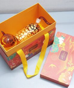 Rượu Linh Vật Con Mèo Whisky Oriental Legends 24K Golden của Nga 2023 Rượu Linh Vật Con Mèo Whisky Oriental Legends 24K Golden của Nga 2023 - Yêu Hàng Ngoại
