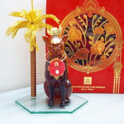 Alternative view of Rượu Linh vật con mèo ROYAL RICH XO Gold 23K Năm 2023 Quý Mão