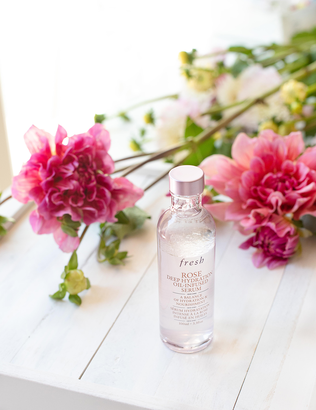 Tinh chất cấp ẩm Fresh Rose Deep Hydration Oil-Infused Serum Tinh chất cấp ẩm Fresh Rose Deep Hydration Oil-Infused Serum - Yêu Hàng Ngoại