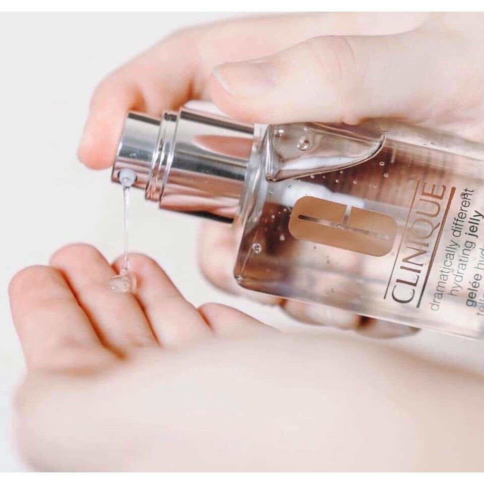 Kem dưỡng ẩm Clinique Dramatically Different Hydrating Jelly Kem dưỡng ẩm Clinique Dramatically Different Hydrating Jelly - Yêu Hàng Ngoại