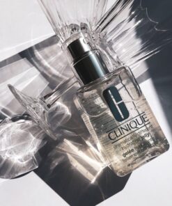 Kem dưỡng ẩm Clinique Dramatically Different Hydrating Jelly Kem dưỡng ẩm Clinique Dramatically Different Hydrating Jelly - Yêu Hàng Ngoại