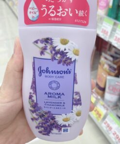 Sữa Dưỡng Thể Dưỡng Ẩm Sáng Mịn Johnson's Body Care – Chai 200ml / 500ml (Nhật Bản) Sữa Dưỡng Thể Dưỡng Ẩm Sáng Mịn Johnson's Body Care – Chai 200ml / 500ml (Nhật Bản) - Yêu Hàng Ngoại