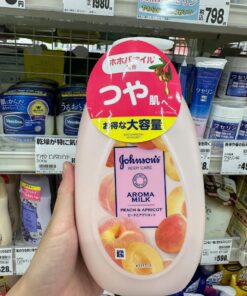 Sữa Dưỡng Thể Dưỡng Ẩm Sáng Mịn Johnson's Body Care – Chai 200ml / 500ml (Nhật Bản) Sữa Dưỡng Thể Dưỡng Ẩm Sáng Mịn Johnson's Body Care – Chai 200ml / 500ml (Nhật Bản) - Yêu Hàng Ngoại