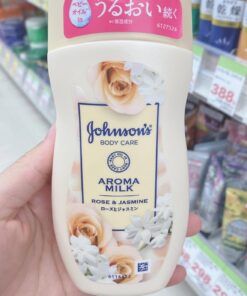 Sữa Dưỡng Thể Dưỡng Ẩm Sáng Mịn Johnson's Body Care – Chai 200ml / 500ml (Nhật Bản) Sữa Dưỡng Thể Dưỡng Ẩm Sáng Mịn Johnson's Body Care – Chai 200ml / 500ml (Nhật Bản) - Yêu Hàng Ngoại