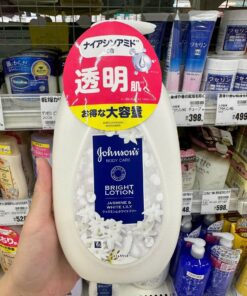 Sữa Dưỡng Thể Dưỡng Ẩm Sáng Mịn Johnson's Body Care – Chai 200ml / 500ml (Nhật Bản) Sữa Dưỡng Thể Dưỡng Ẩm Sáng Mịn Johnson's Body Care – Chai 200ml / 500ml (Nhật Bản) - Yêu Hàng Ngoại