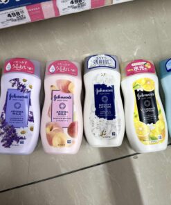 Sữa Dưỡng Thể Dưỡng Ẩm Sáng Mịn Johnson's Body Care – Chai 200ml / 500ml (Nhật Bản) Sữa Dưỡng Thể Dưỡng Ẩm Sáng Mịn Johnson's Body Care – Chai 200ml / 500ml (Nhật Bản) - Yêu Hàng Ngoại