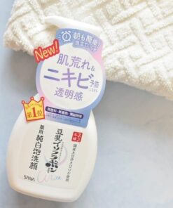 Sữa rửa mặt tạo bọt chiết xuất đậu nành Sana White Nameraka Nhật Bản