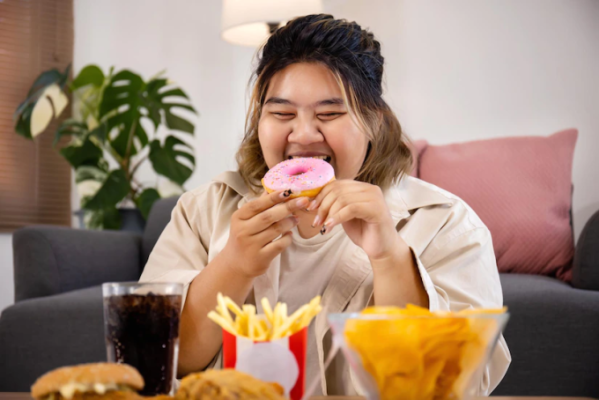 TOP 6 thói quen thường gặp gây đầy bụng, khó tiêu - Yêu Hàng Ngoại