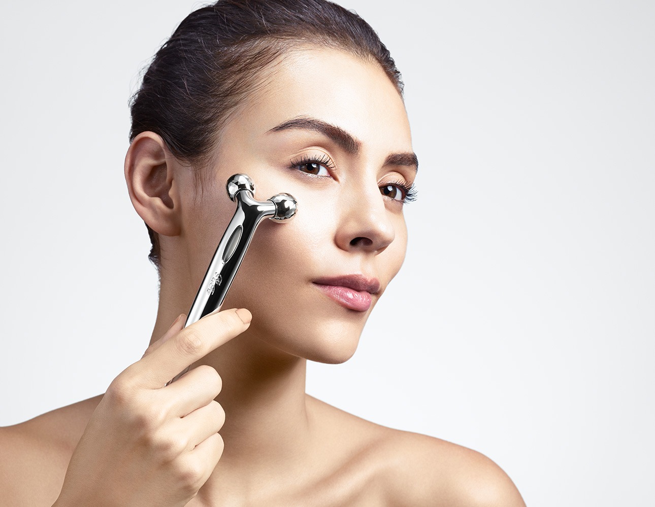 Cây lăn massage cho mặt Refa S Carat Nhật Bản Cây lăn massage cho mặt Refa S Carat Nhật Bản - Yêu Hàng Ngoại