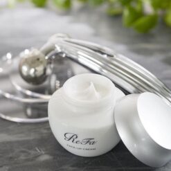 Kem dưỡng da Refa Face Up Nhật Bản 50g