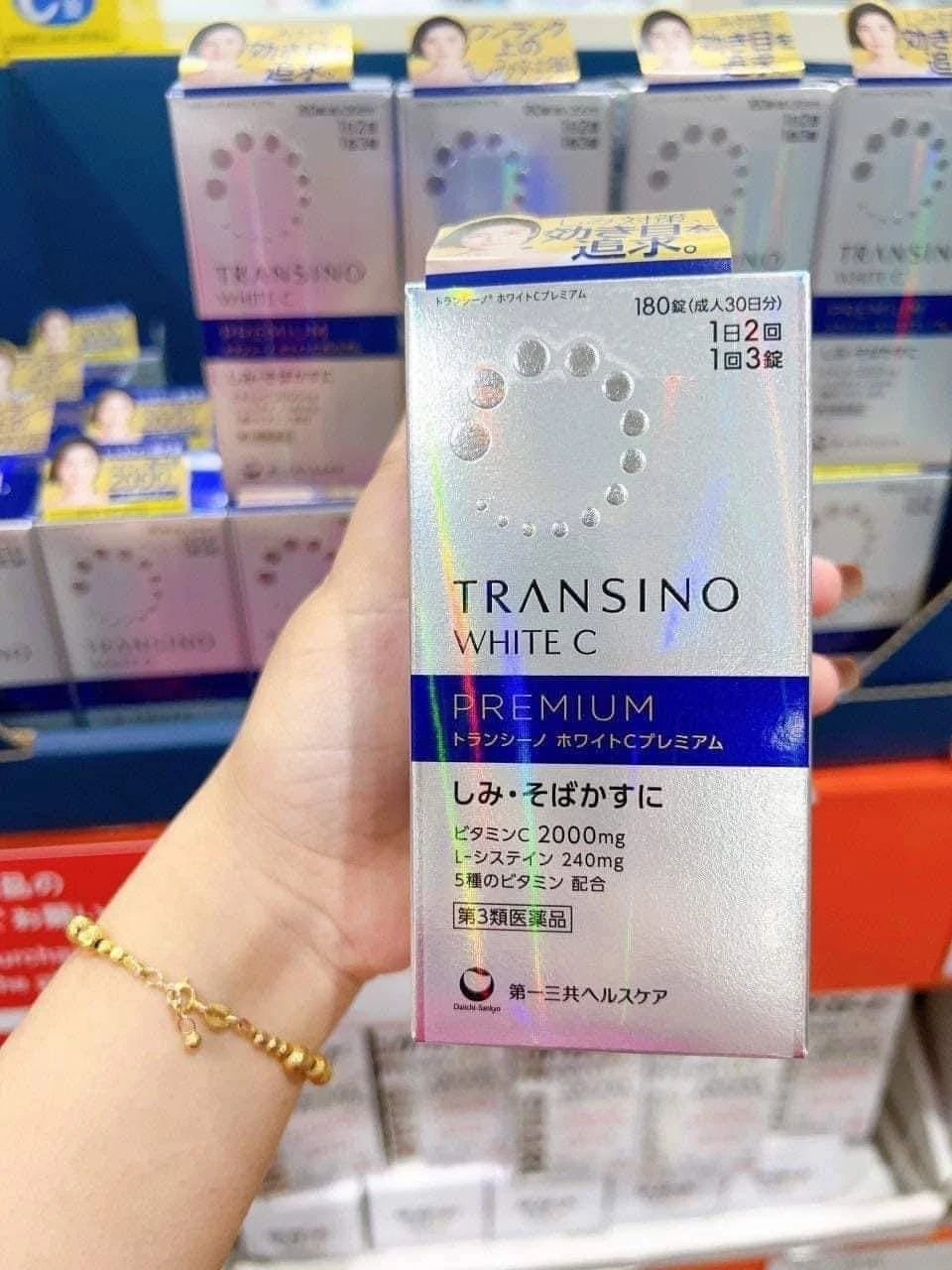 Viên uống hỗ trợ trắng da mờ nám Transino White C Premium Nhật Bản Viên uống hỗ trợ trắng da mờ nám Transino White C Premium Nhật Bản - Ảnh 9
