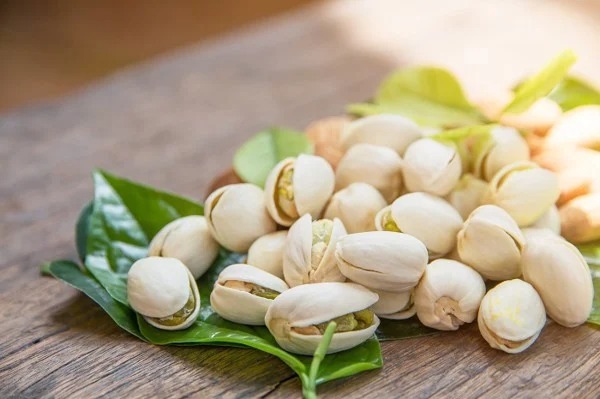 TOP giá trị dinh dưỡng và những lợi ích sức khoẻ của hạt dẻ cười TOP giá trị dinh dưỡng và những lợi ích sức khoẻ của hạt dẻ cười - Yêu Hàng Ngoại