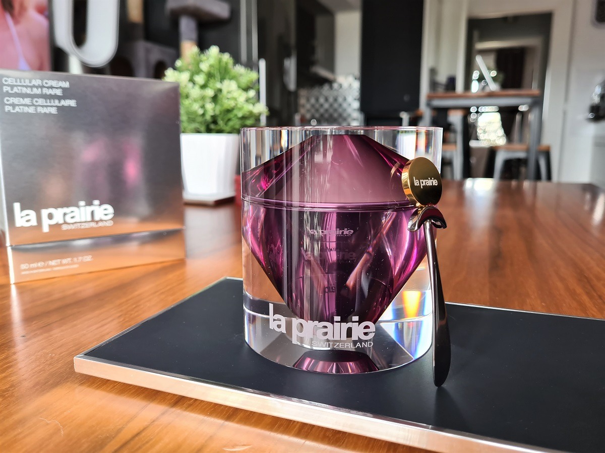 Kem tái tạo trẻ hóa da La Prairie Platinum Rare Haute-Rejuvenation Cream Kem tái tạo trẻ hóa da La Prairie Platinum Rare Haute-Rejuvenation Cream - Yêu Hàng Ngoại